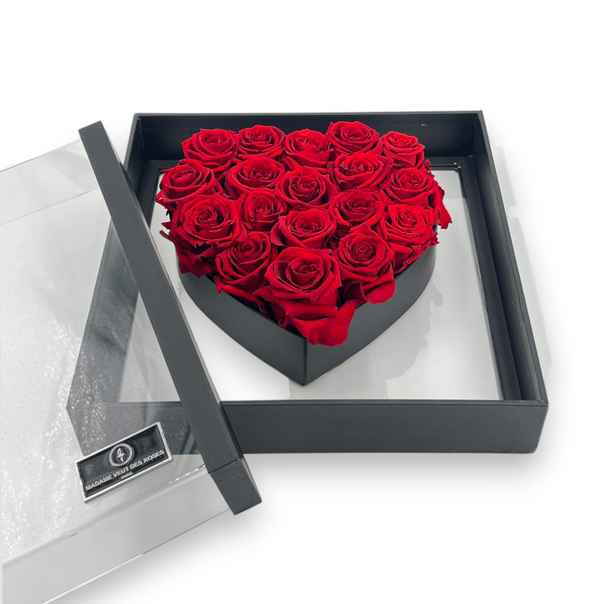 Boîte de 18 roses éternelles cadre coeur Ø30cm
